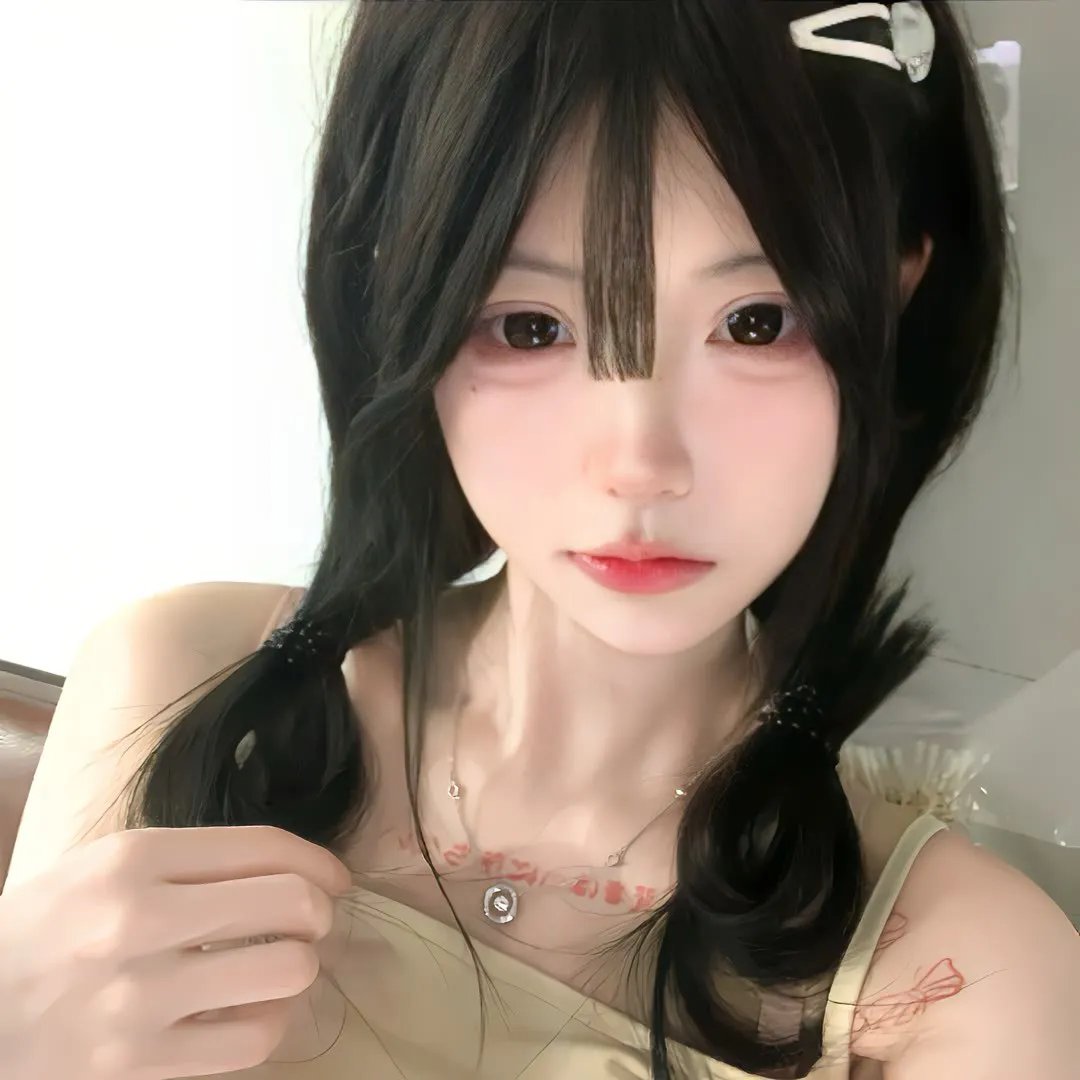 拽妹黛薇儿第二季海报